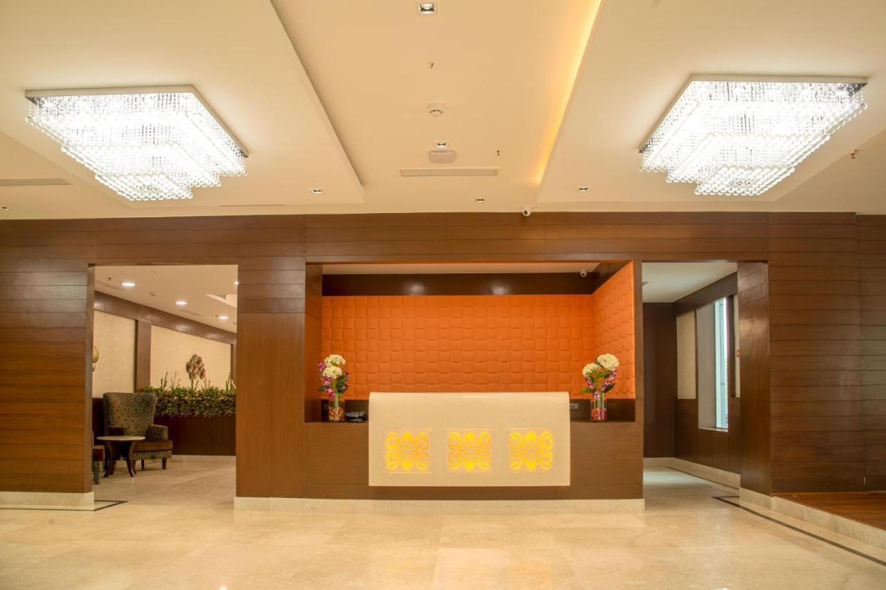 Lemon Tree Hotel, Noida Exterior foto