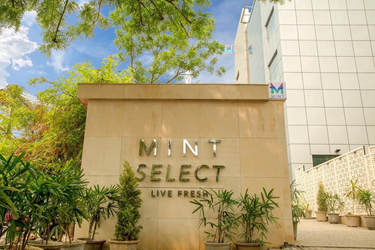 Lemon Tree Hotel, Noida Exterior foto